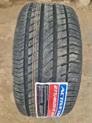 275 /40 R19 Vinmax Tires