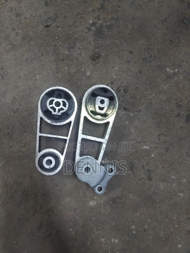 Ex Japan Gear Mounting Mazda Demio - thumbnail 2