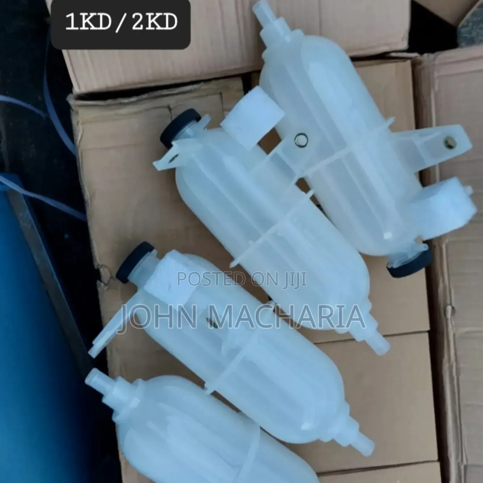 1kd/2kd Coolant Expansion Tank For Toyota Hilux Vigo