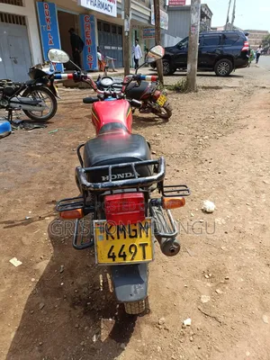 Honda Vigor 1995 Red