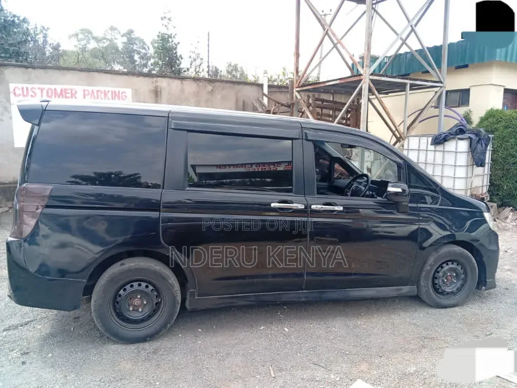 Honda Stepwgn 2014 Black