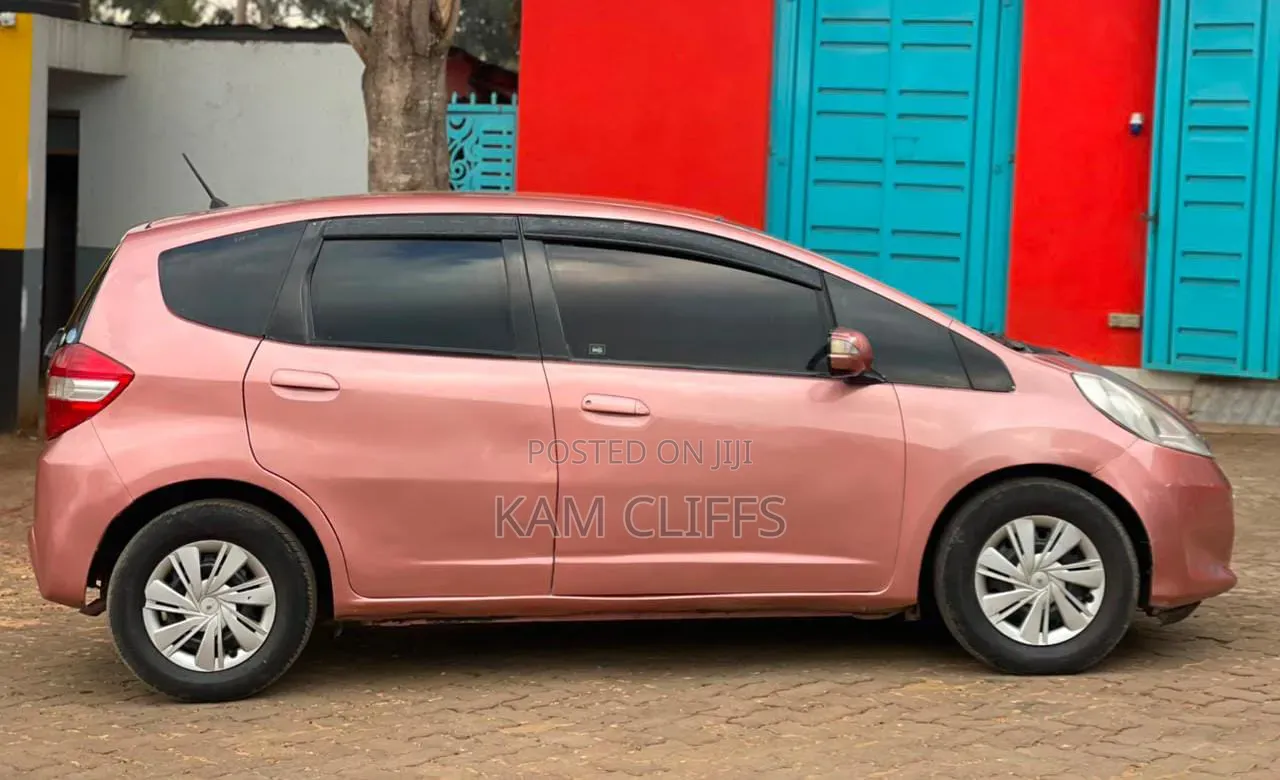 Honda Fit 2013 Orange