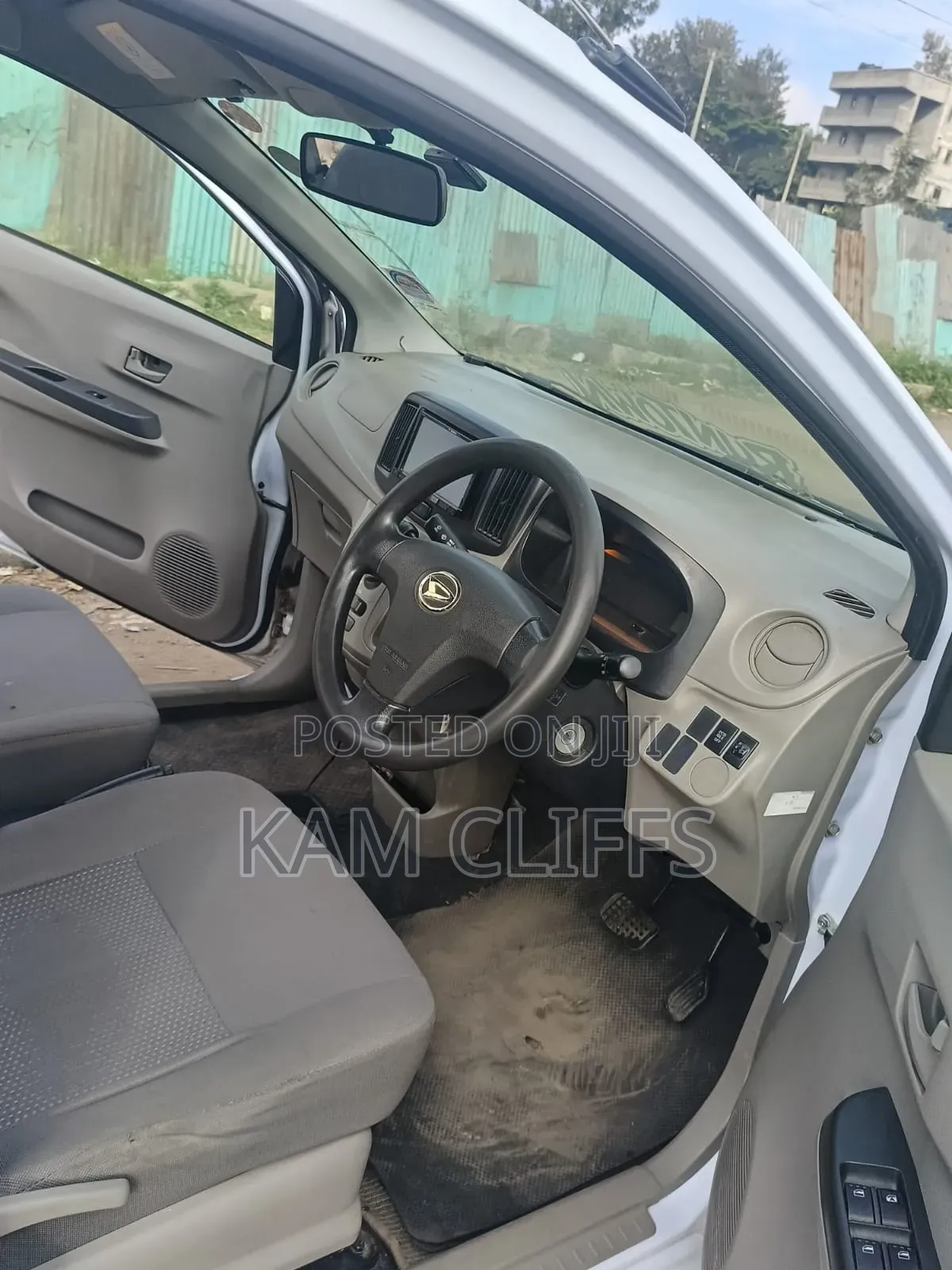 Daihatsu Mira 2016 White