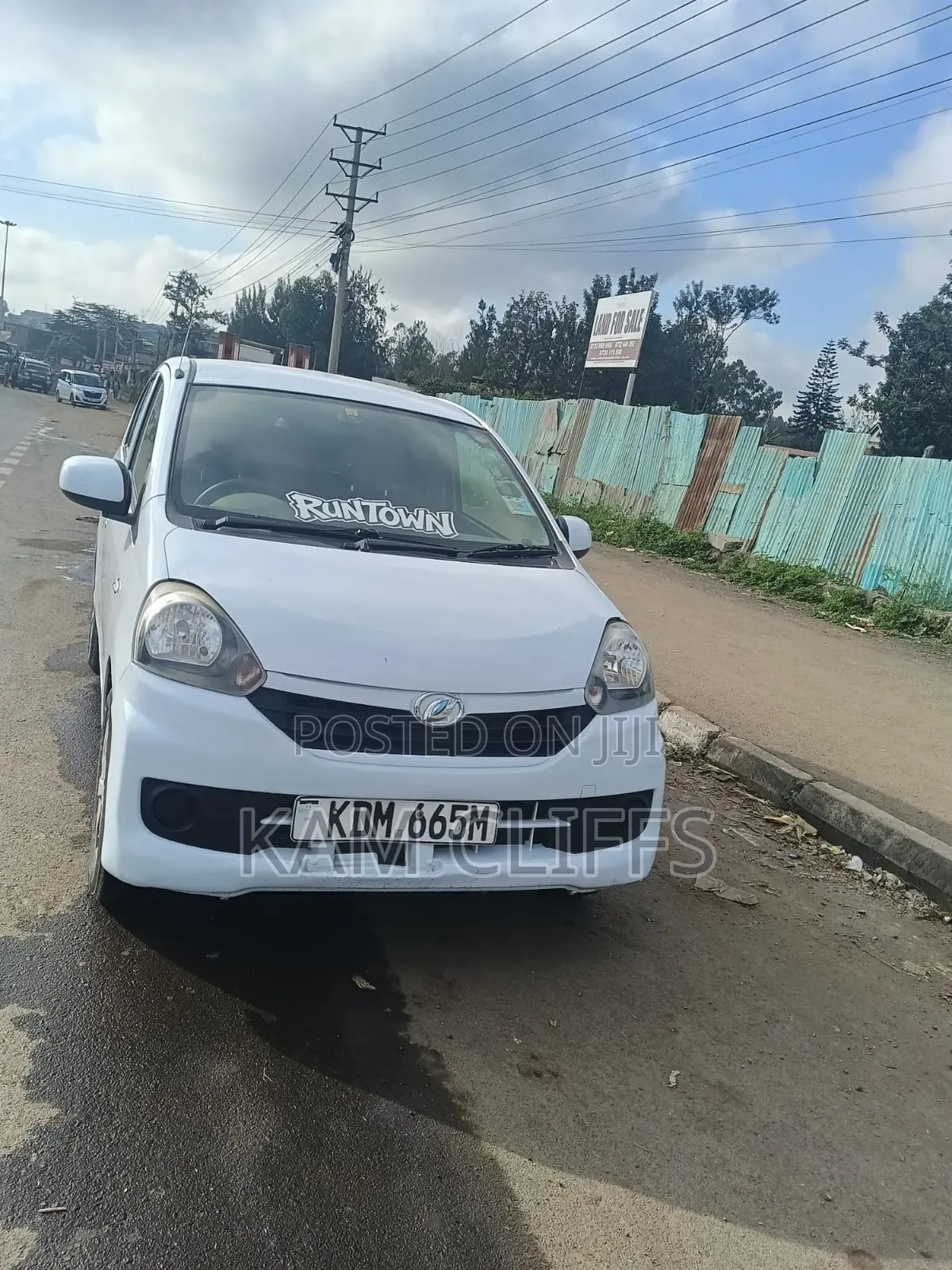Daihatsu Mira 2016 White