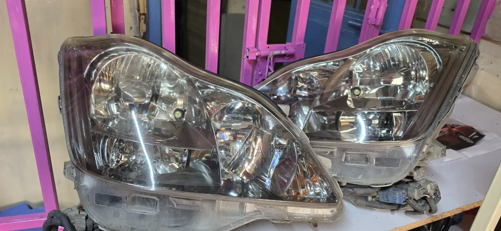 Crown 2008 Zenon Headlights