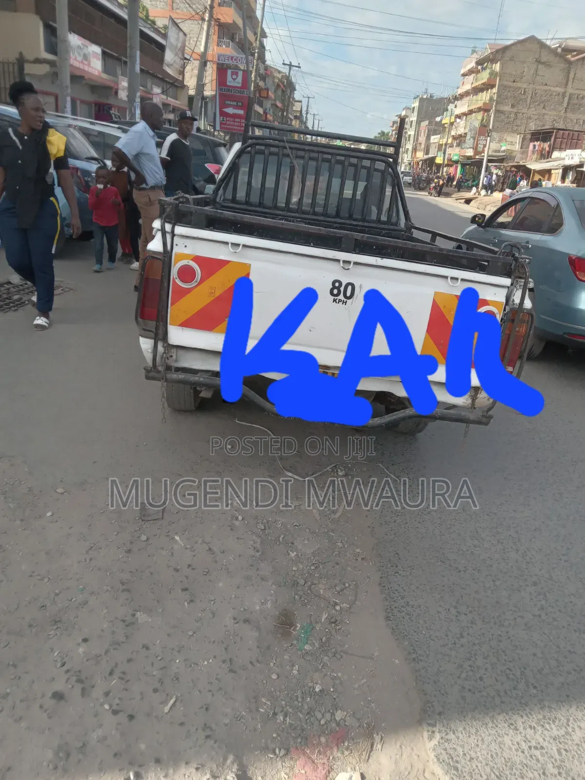 Nissan Pick-Up 2006 White