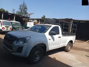 Isuzu D-MAX 2021 White