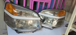 Voxy 2005 Zenon Headlights