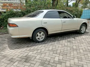 Toyota Mark II 2.4DT RWD 2000 Gray
