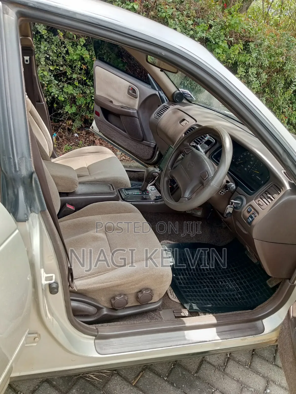Toyota Mark II 2.4DT RWD 2000 Gray