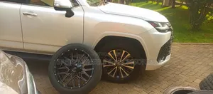 Lexus Lx 600 Offset Rims Size 22