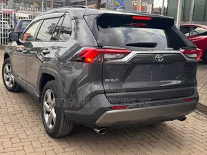 Toyota RAV4 LE AWD 2020 Gray
