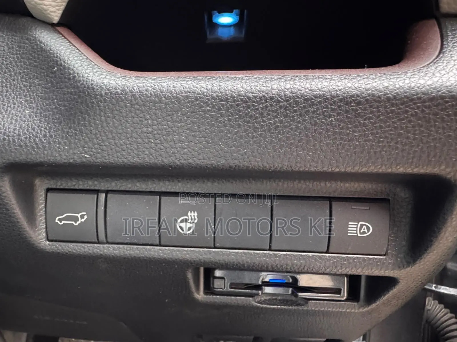 Toyota RAV4 LE AWD 2020 Gray