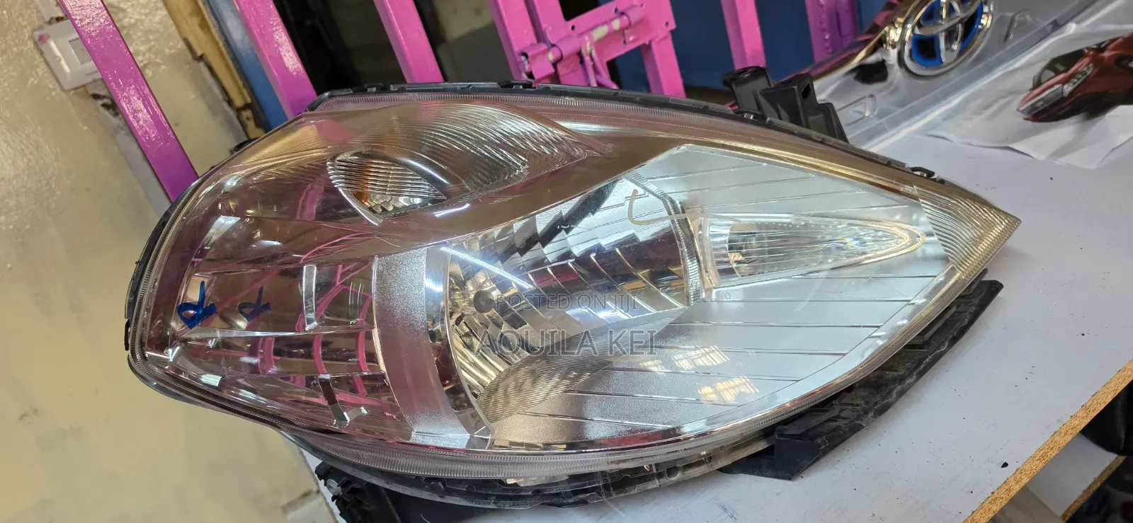 Tiida 2008 Rh Headlight