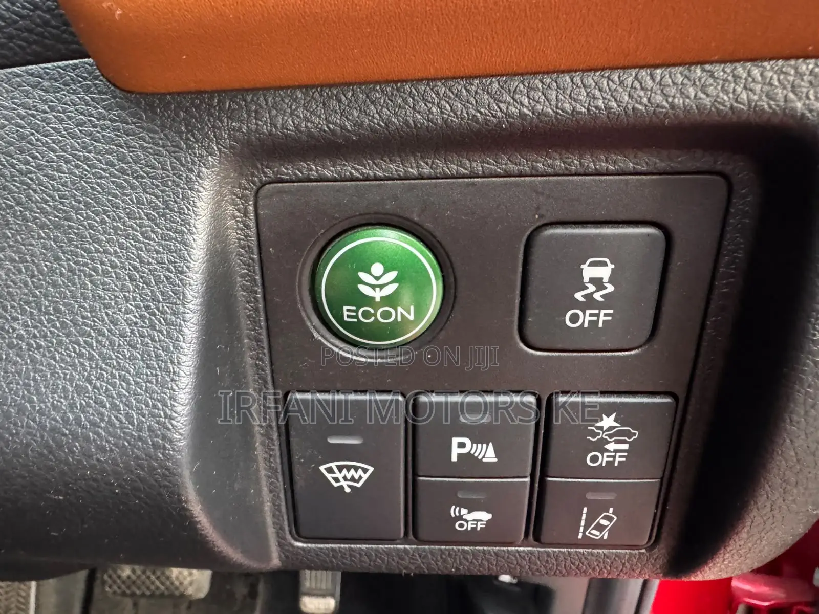 Honda Vezel 1.5 Hybrid 2WD 2019 Red
