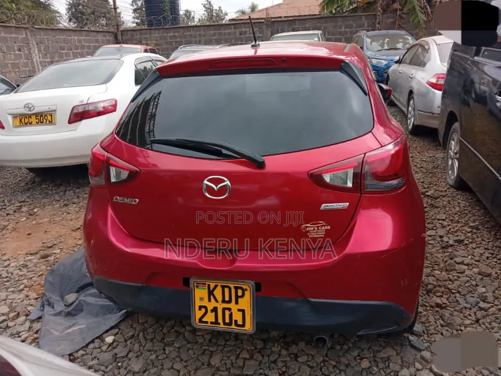 Mazda Demio 2016 Red
