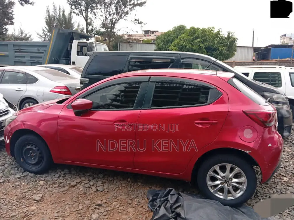 Mazda Demio 2016 Red