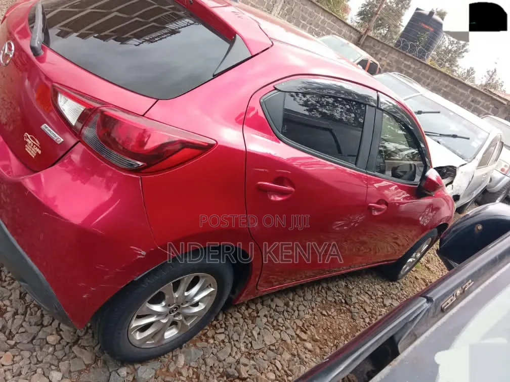 Mazda Demio 2016 Red