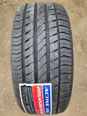 225 /45 R19 Vinmax Tyres 96w Active V02