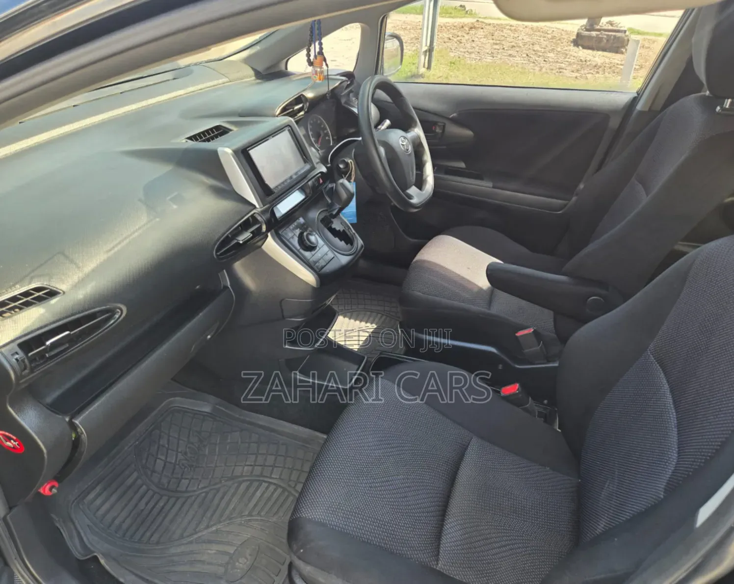Toyota Wish 2013 Black