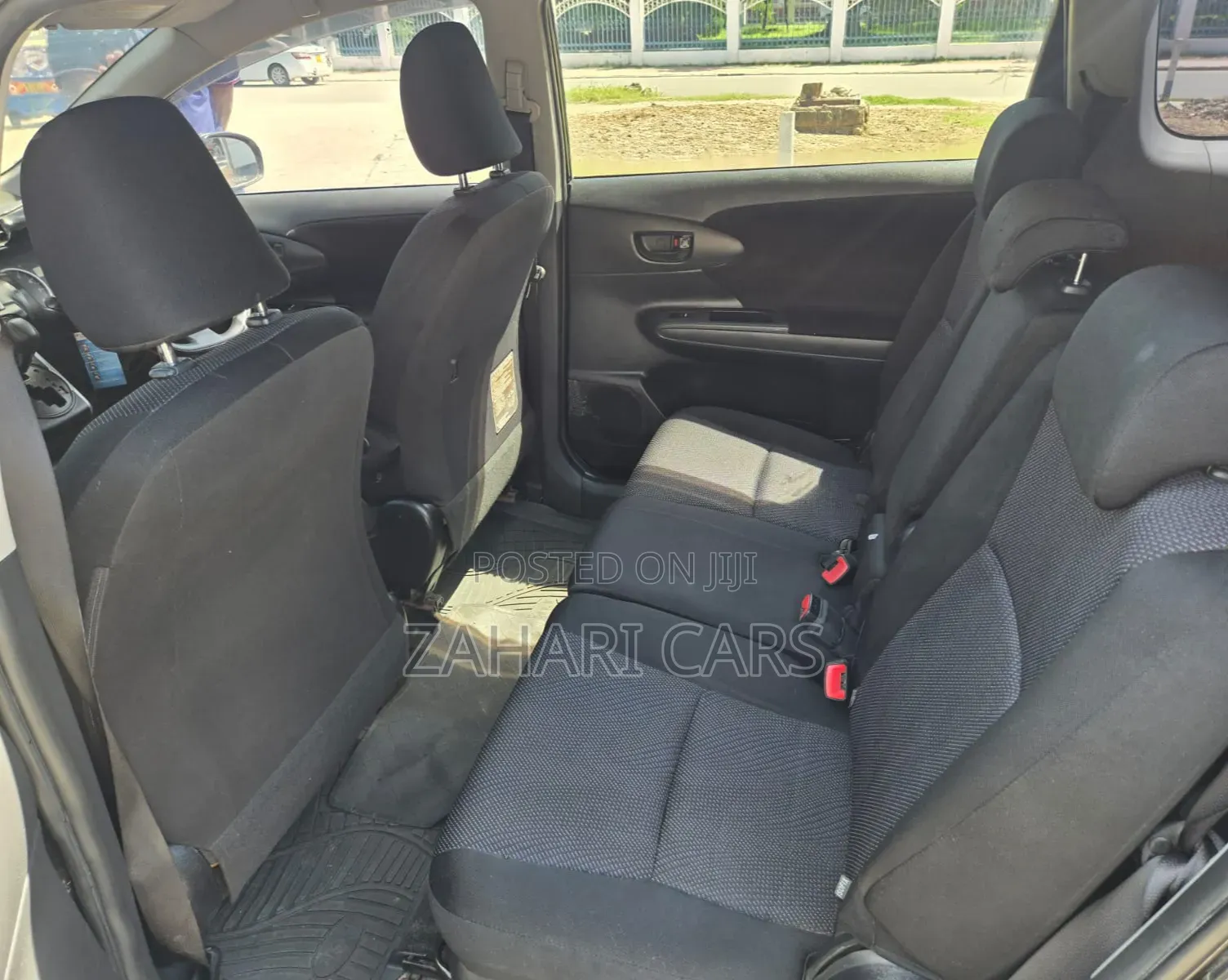 Toyota Wish 2013 Black