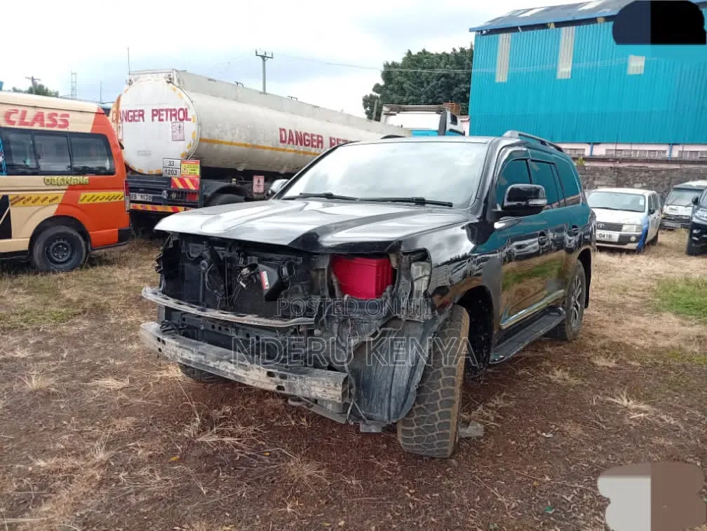 Toyota Land Cruiser 2009 Black