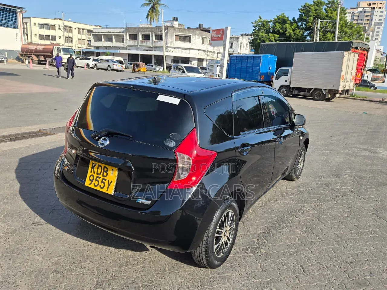 Nissan Note 2014 Black