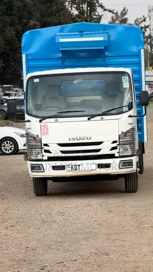 Isuzu NQR 2024 Open