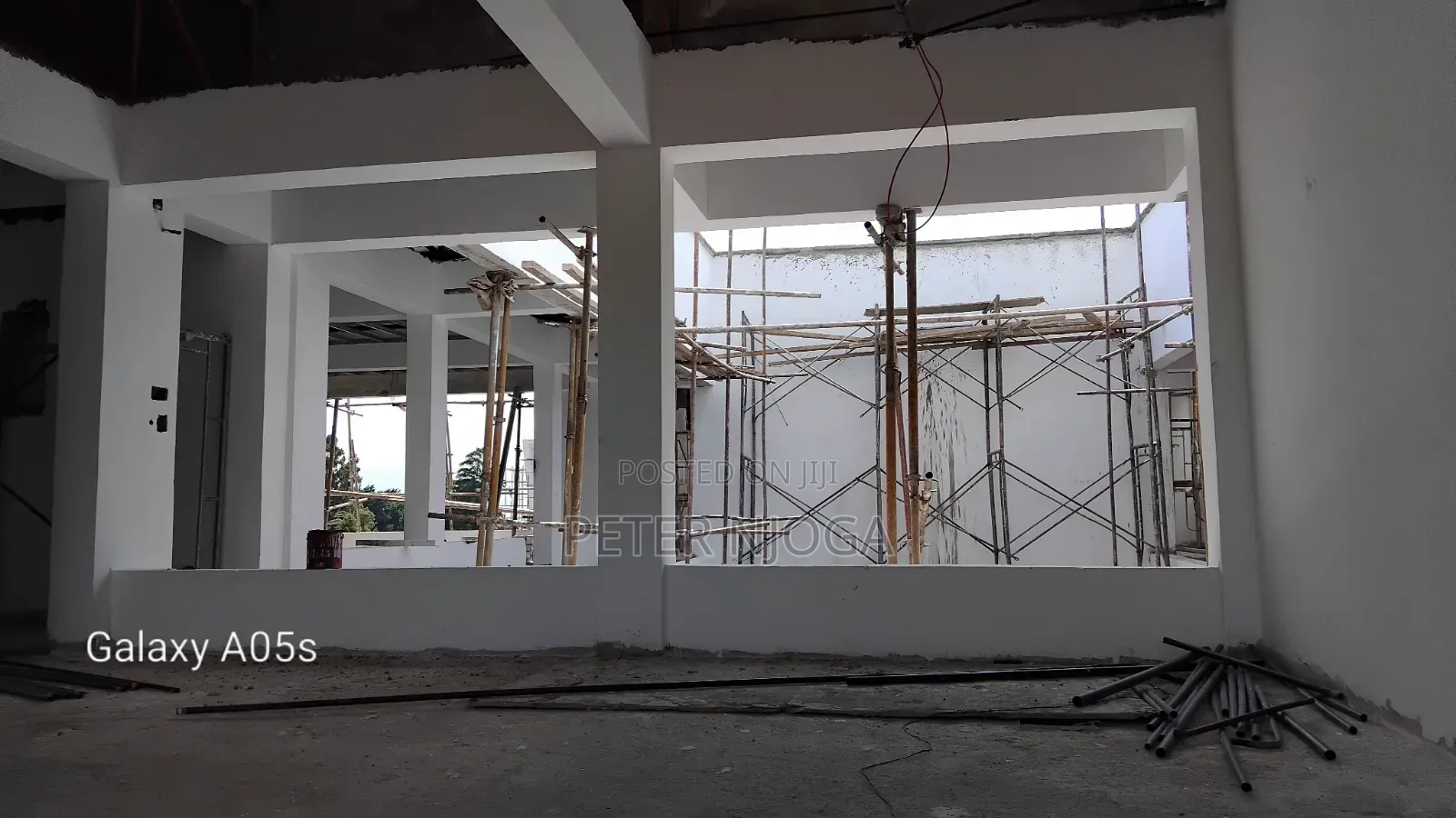 Moldings Making and Its Painting as Well as Skimming