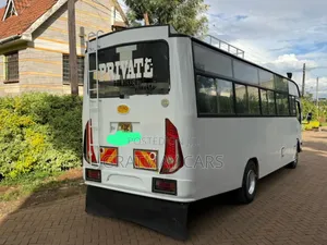 Isuzu Executive Bus 2021 White