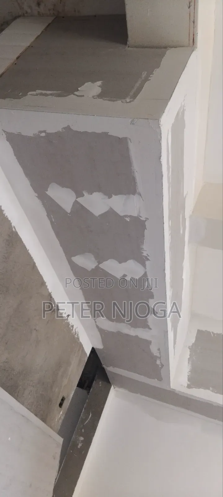 Moldings Making and Its Painting as Well as Skimming
