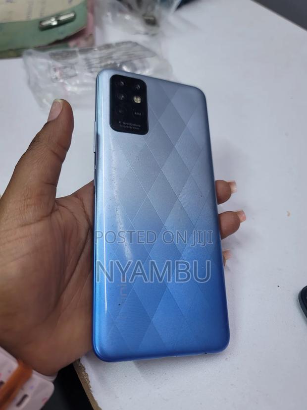 Infinix Note 8i 128 GB Blue - thumbnail 3