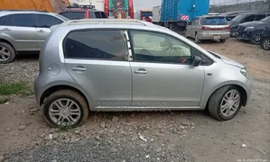 Volkswagen Up 2014 Silver