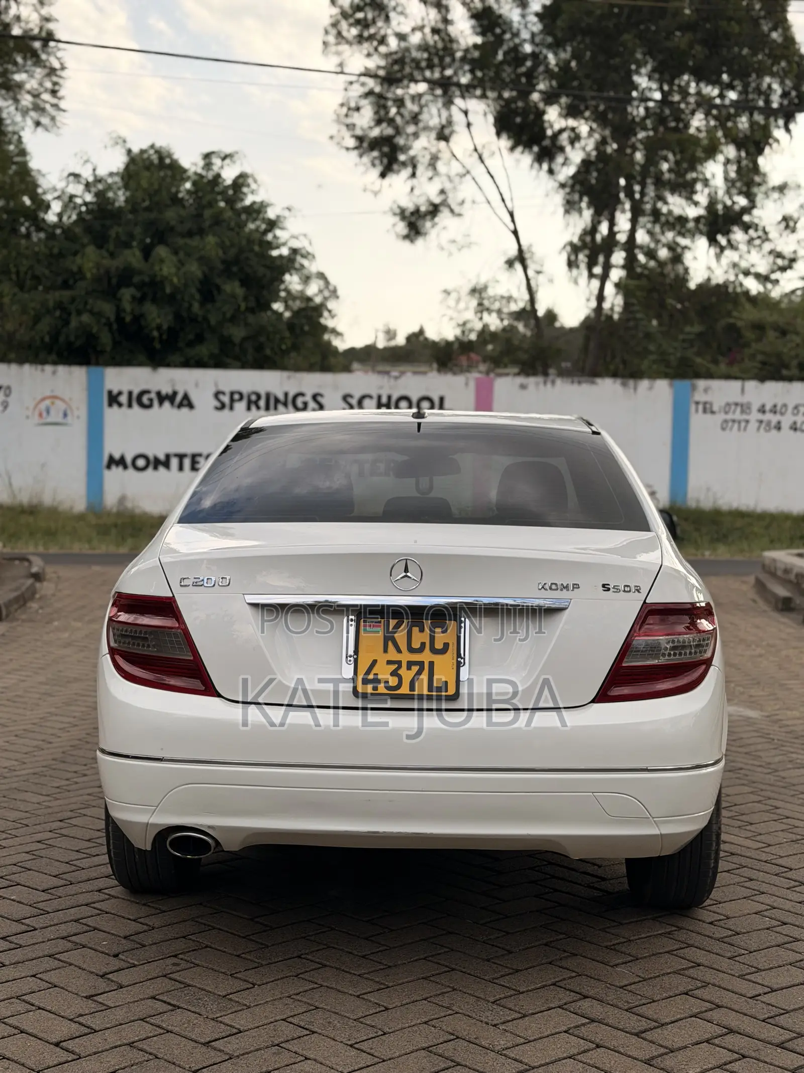 Mercedes-Benz C200 2009 White