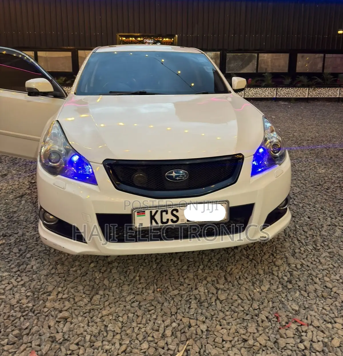 Subaru Legacy 2011 White