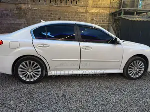 Subaru Legacy 2011 White