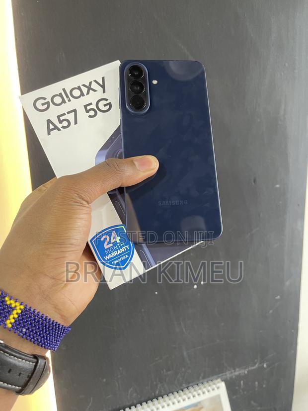 Samsung Galaxy A57 256 GB Blue - thumbnail 3