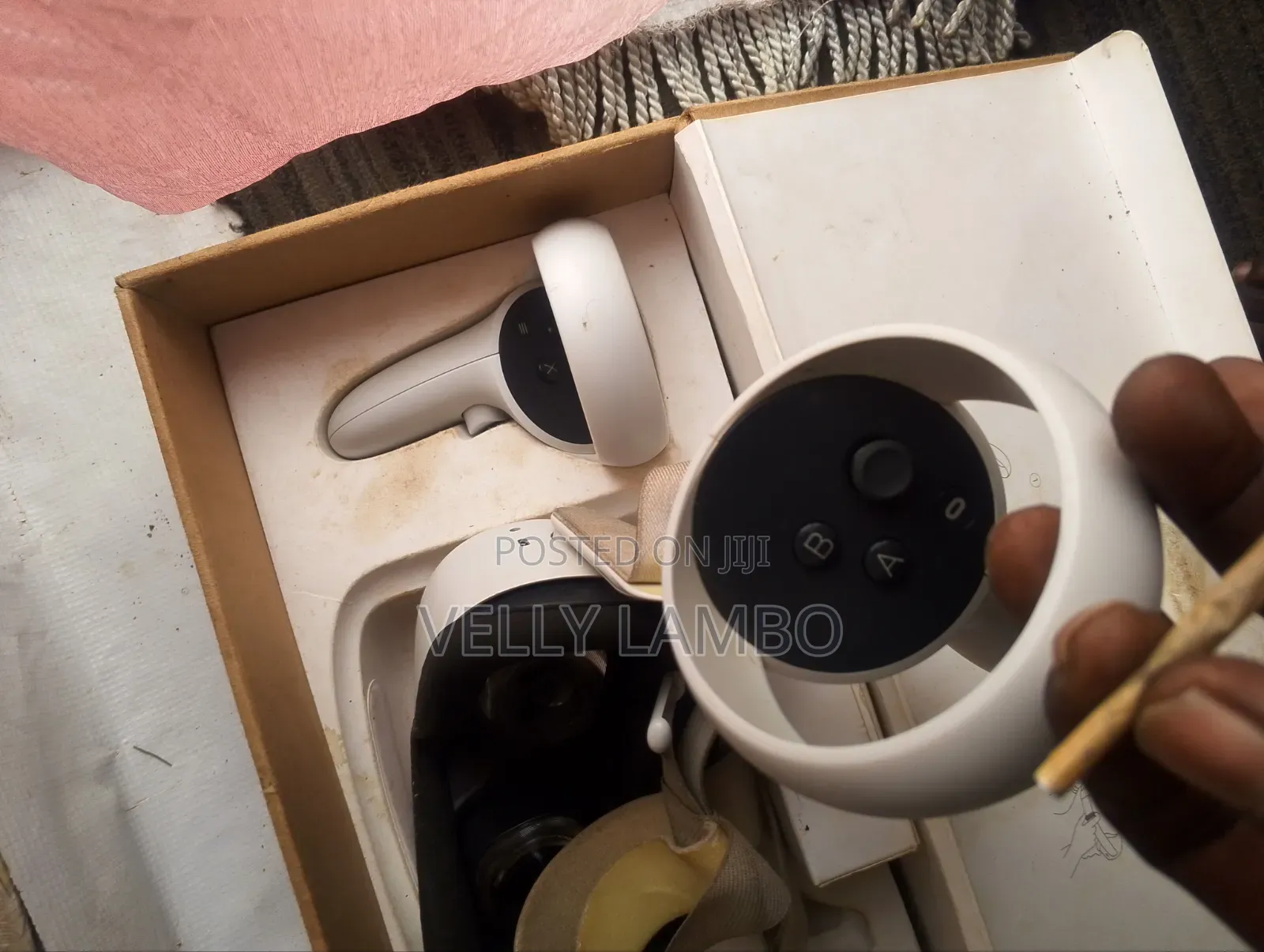 Virtual Reality Headset