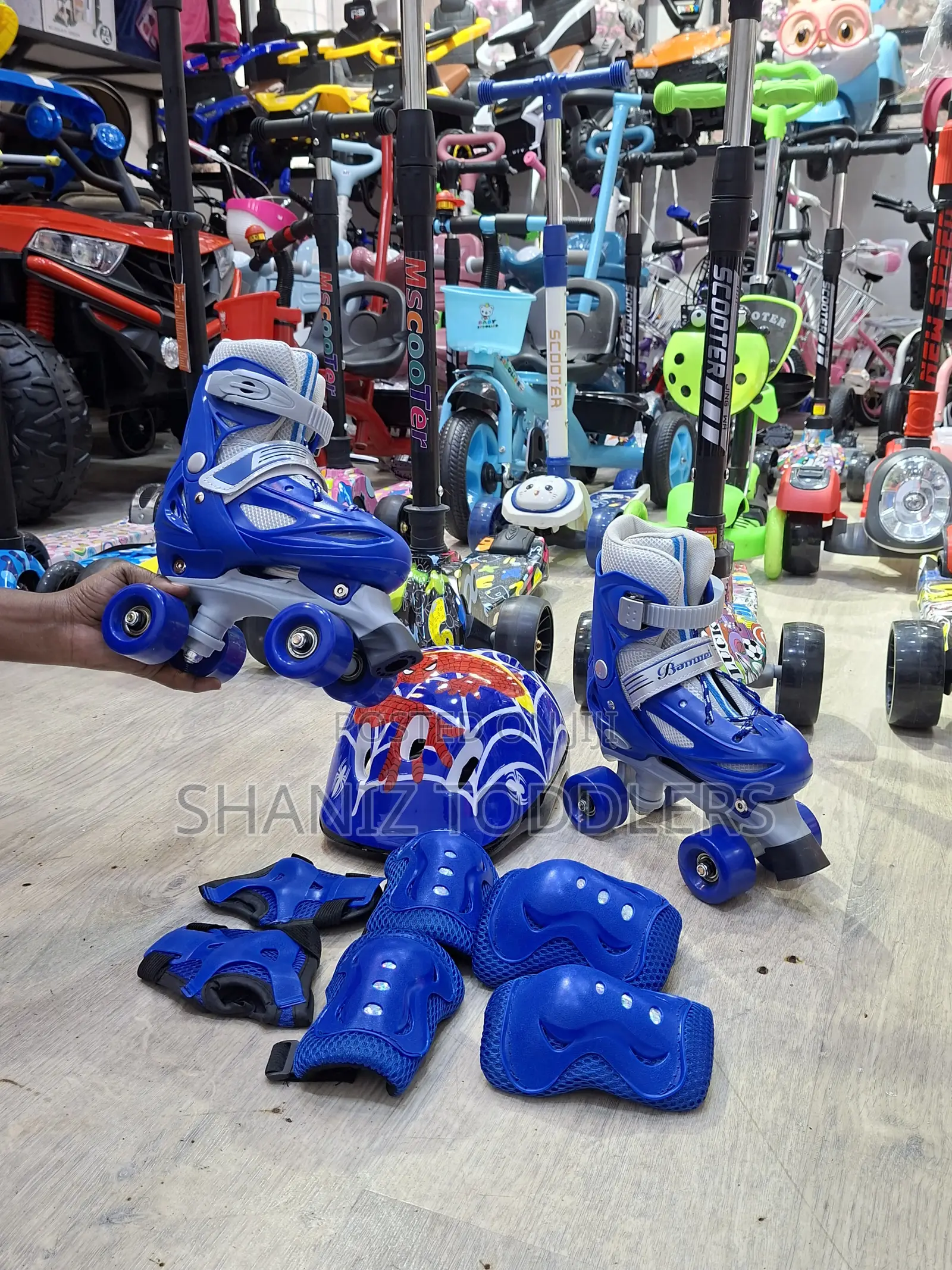 Kids 4 Wheel Quad Skates Boys Girls 4–10