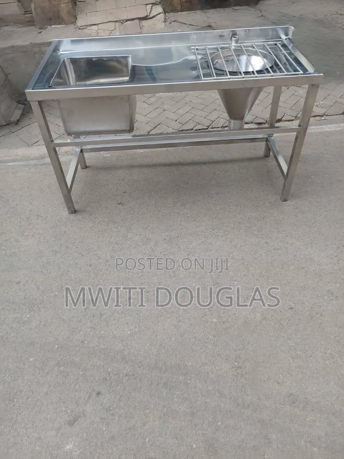 Ss Hospital Surgery Sluice Sink With Bowl and Grill