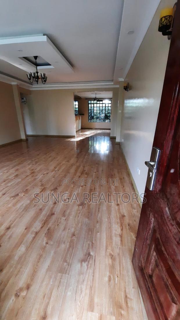 3bdrm Bungalow in Hardy for rent - thumbnail 2