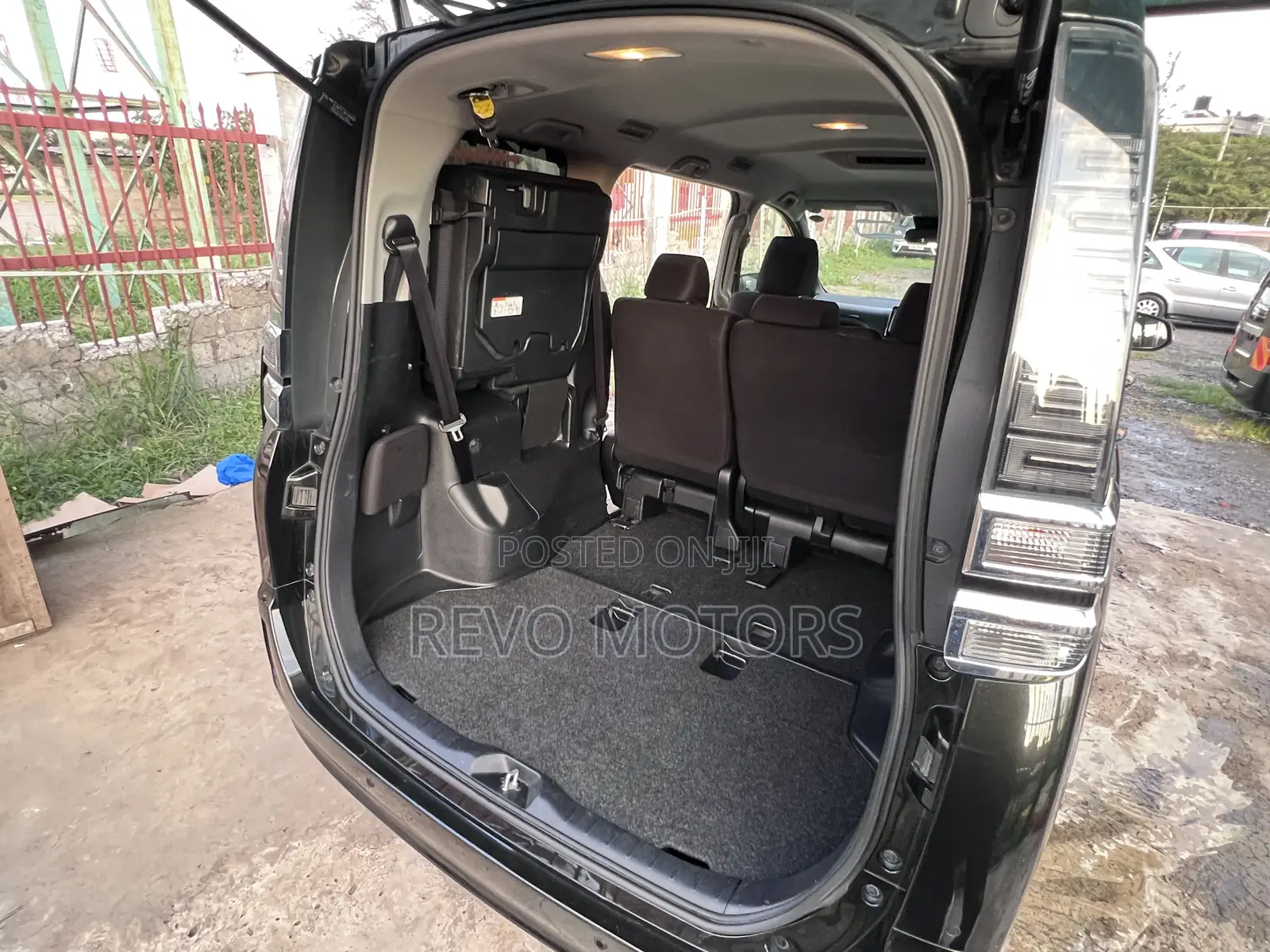 Toyota Voxy 2019 Black