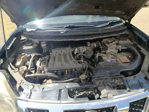 Nissan X-Trail 2012 Gray