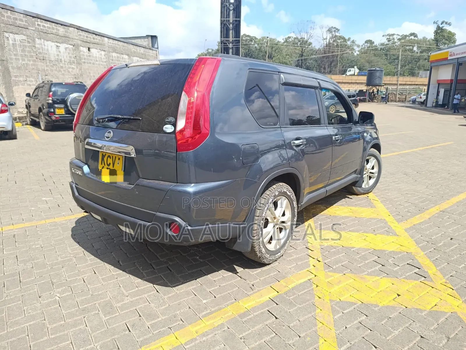 Nissan X-Trail 2012 Gray