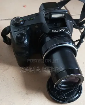 Sony DSC-Hx200v ,Photo/ Video Camera Price . Pick Up Kangemi