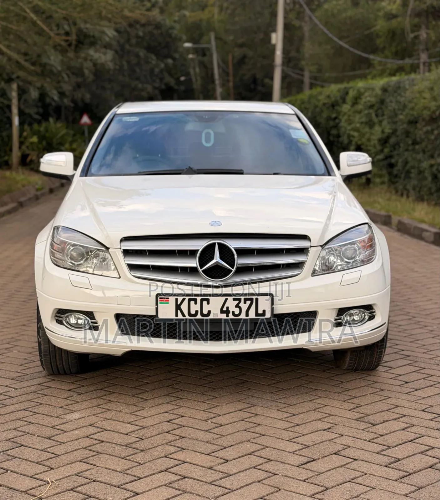 Mercedes-Benz C200 2009 White