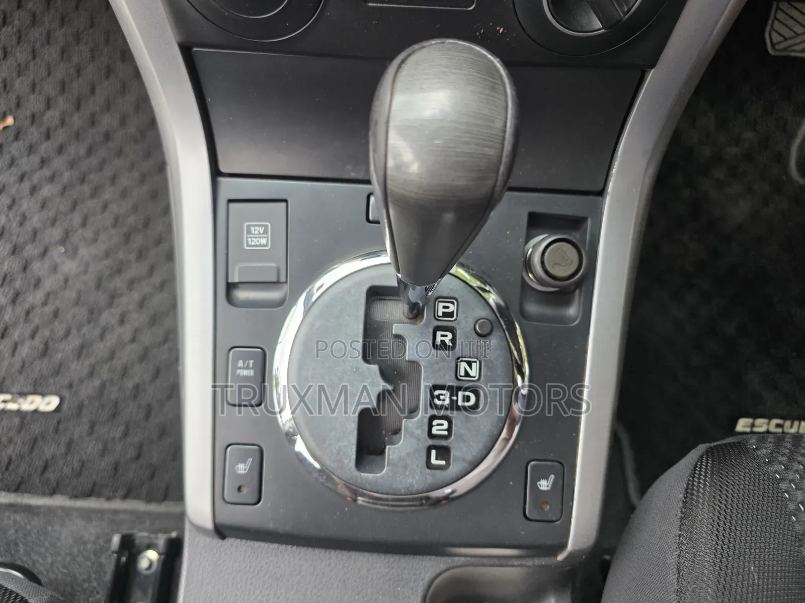 Suzuki Escudo 2011 Black
