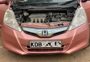 Honda Fit 2013 Pink