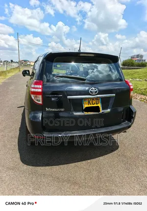 Toyota Vanguard 2008 Black