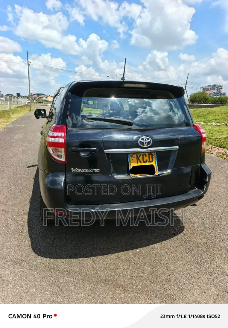 Toyota Vanguard 2008 Black